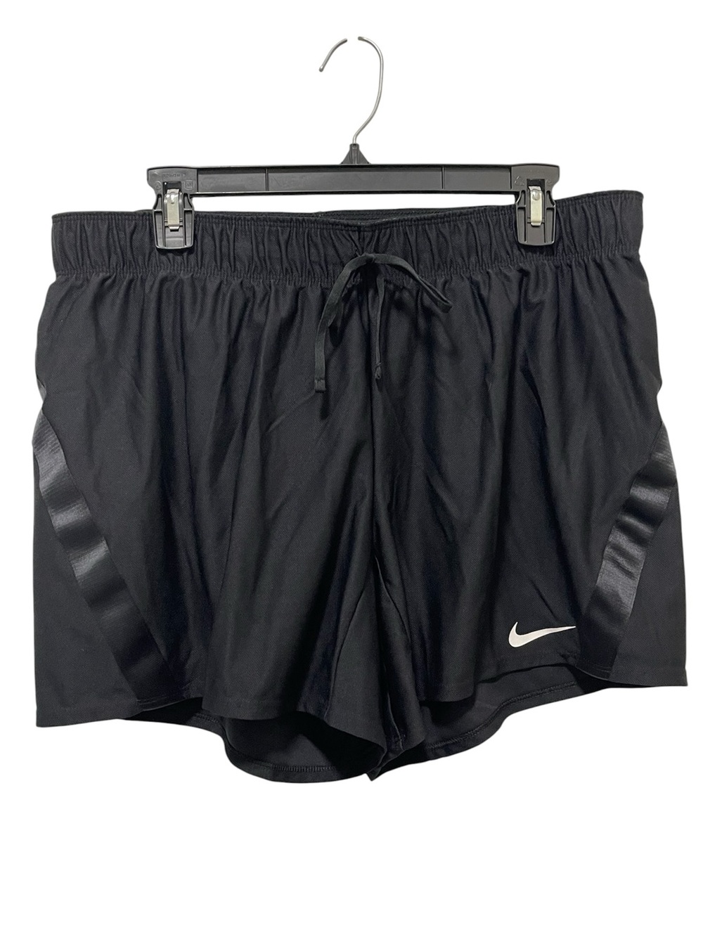 Nike Attack Dri-Fit Athletic Training Shorts Black Stretch Waist Drawcord Size L